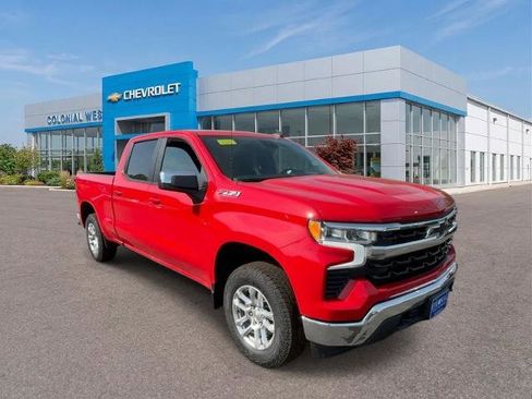 Used 2026 Chevrolet Silverado 1500 LT AWD/4WD image 7