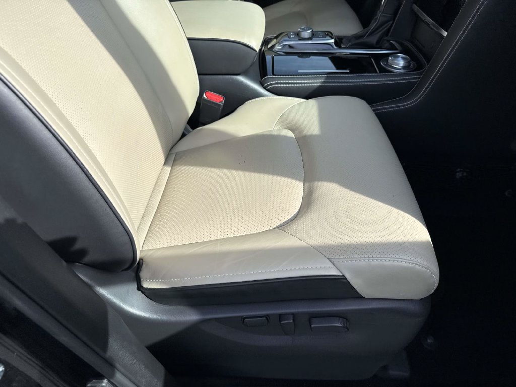 Used 2024 INFINITI QX80 Premium Select w/ Cargo Package AWD/4WD image 33