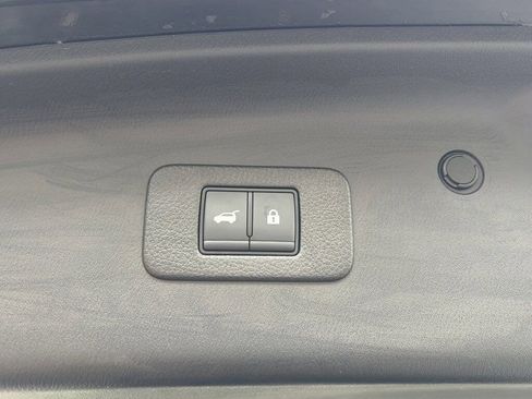 Certified 2024 Nissan Armada SL w/ Captain's Chairs Package image 13