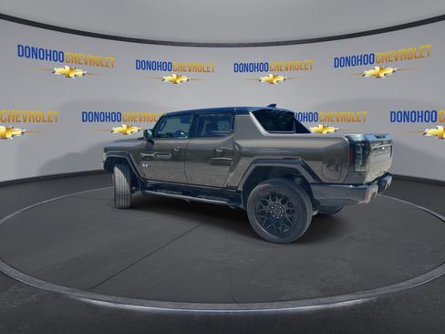 Used 2025 GMC Hummer EV 2X AWD/4WD image 9