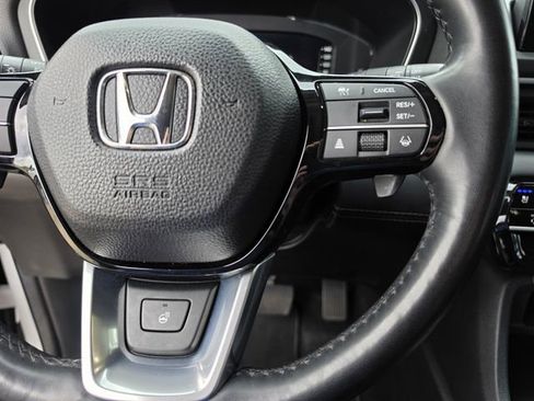 Used 2024 Honda Pilot Elite image 27