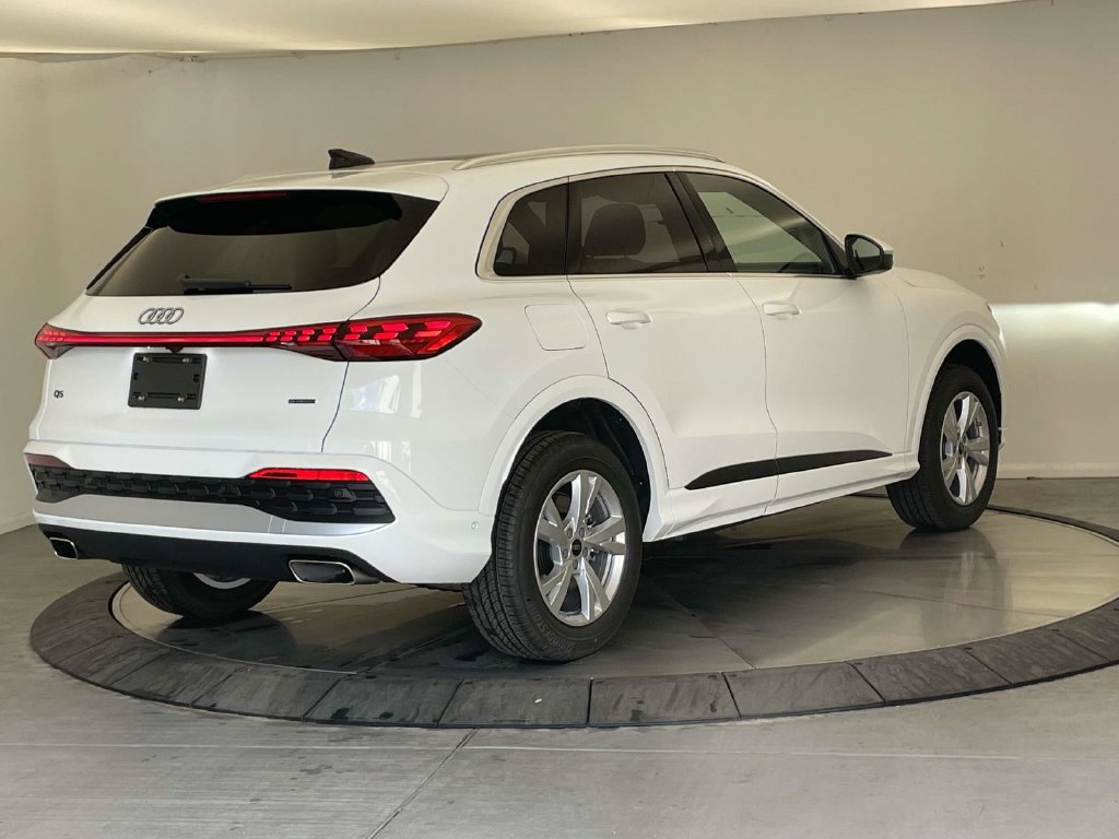 New 2026 Audi Q5 Premium AWD/4WD image 7