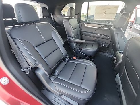 New 2025 GMC Acadia Elevation w/ Elevation Premium Package image 21