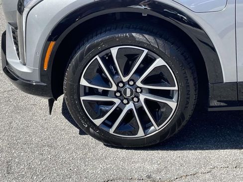 New 2026 Cadillac Optiq Sport 2 image 9