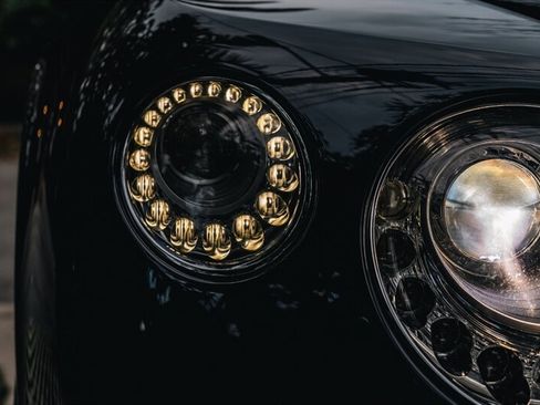 Used 2017 Bentley Continental GT image 29