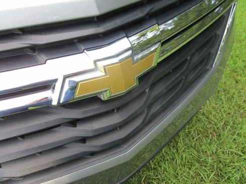 Used 2023 Chevrolet Equinox LS w/ LS Convenience Package FWD image 22
