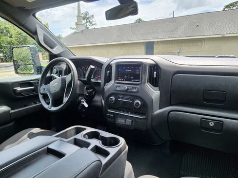 Used 2021 Chevrolet Silverado 2500 Custom w/ Custom Convenience Package AWD/4WD image 20