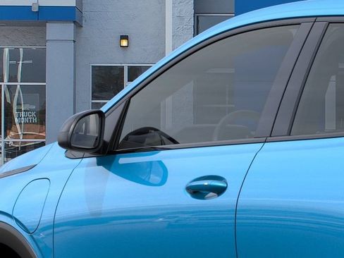 New 2027 Chevrolet Bolt LT w/ Comfort Package FWD image 13