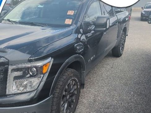 Used 2017 Nissan Titan PRO-4X AWD/4WD image 1