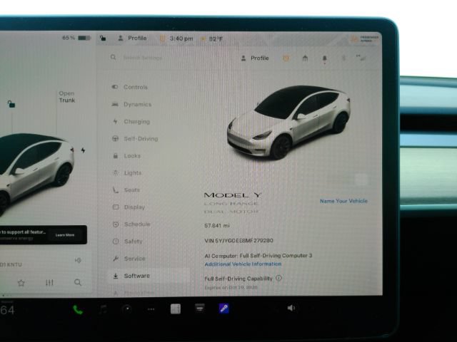 Used 2021 Tesla Model Y Long Range AWD/4WD image 39