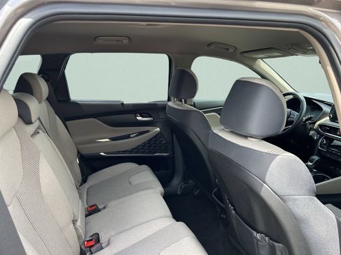 Used 2020 Hyundai Santa Fe SEL w/ Convenience Package FWD image 22