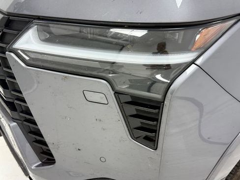 Used 2025 Lexus GX 550 w/ Accessory Package (2T) image 5