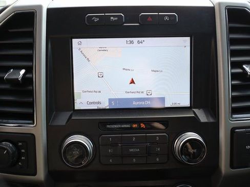 Used 2019 Ford F150 Lariat w/ Equipment Group 502A Luxury image 22