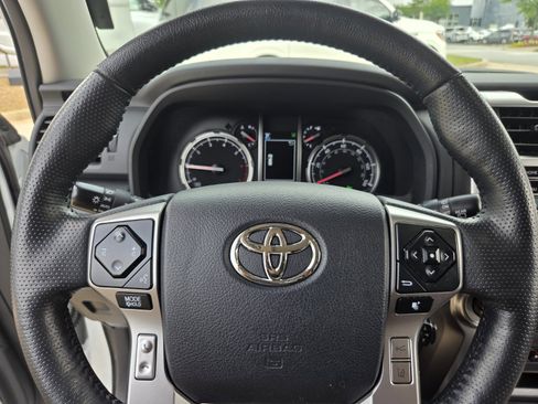 Used 2024 Toyota 4Runner Limited RWD image 23