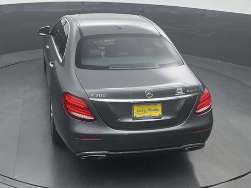 Used 2017 Mercedes-Benz E 300 4MATIC w/ Premium 1 Package image 24