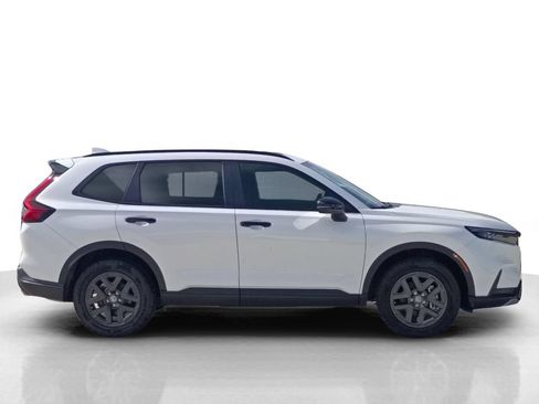 Certified 2026 Honda CR-V TrailSport image 4