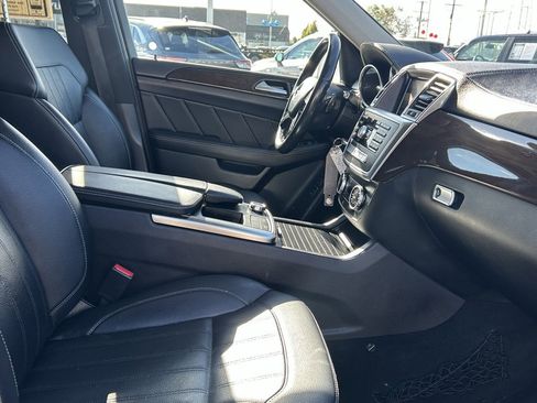 Used 2016 Mercedes-Benz GL 450 4MATIC image 13