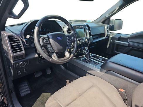 Used 2018 Ford F150 XLT w/ Equipment Group 302A Luxury AWD/4WD image 16
