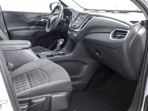 Used 2024 Chevrolet Equinox LT FWD image 41