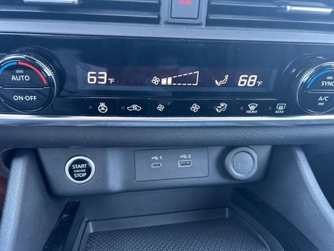 Certified 2023 Nissan Rogue SV w/ SV Premium B Package AWD/4WD image 21