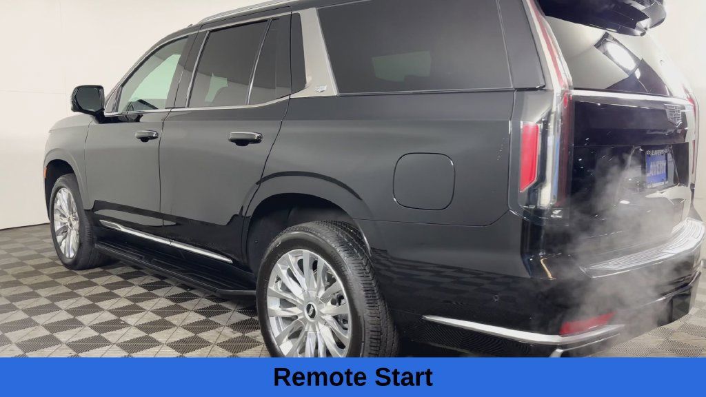 Used 2023 Cadillac Escalade Premium Luxury AWD/4WD image 10