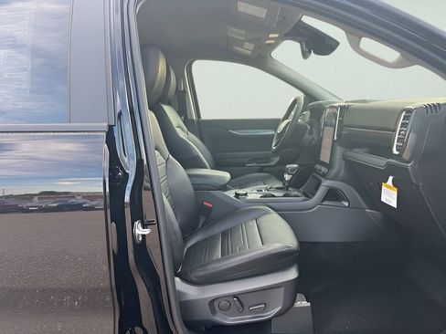 New 2025 Ford Ranger Lariat w/ FX4 Off-Road Package image 11