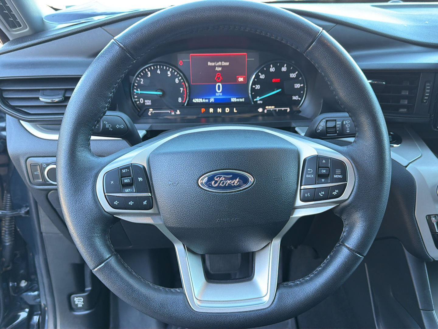 Certified 2024 Ford Explorer XLT RWD image 21