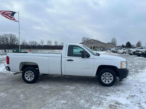 Used 2013 Chevrolet Silverado 1500 W/T image 2