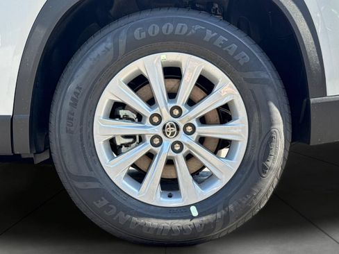 New 2026 Toyota Grand Highlander FWD image 35