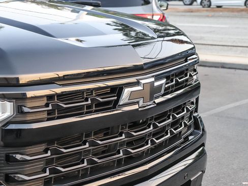 Used 2024 Chevrolet Silverado 1500 RST w/ Convenience Package II image 6