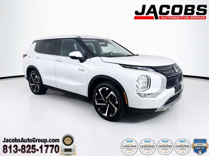 Used 2023 Mitsubishi Outlander SE