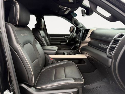 Used 2019 RAM 1500 Laramie image 10