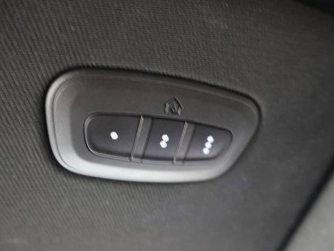 Used 2019 RAM 1500 Laramie AWD/4WD image 64