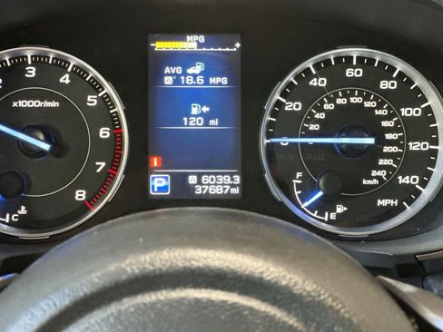 Used 2022 Subaru Ascent Limited w/ Technology Package image 31