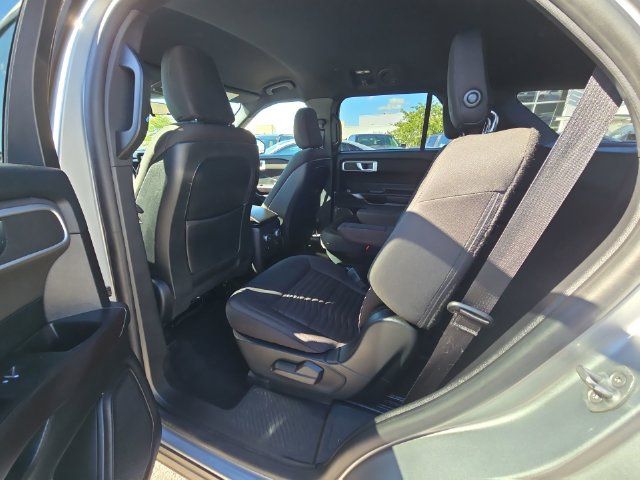 Used 2020 Ford Explorer XLT RWD image 21