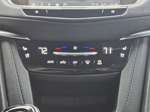 Used 2022 Cadillac XT5 Premium Luxury image 22