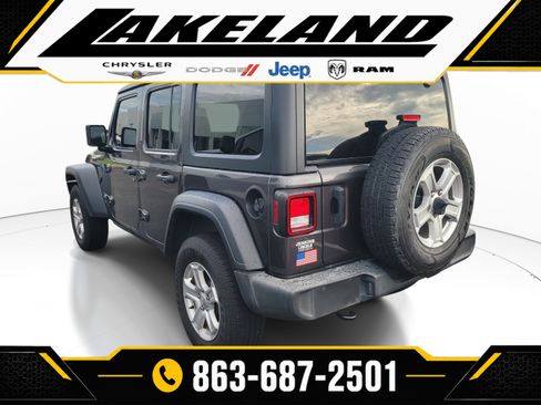 Used 2021 Jeep Wrangler Unlimited Sport AWD/4WD image 6