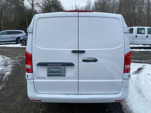 Used 2017 Mercedes-Benz Metris image 6