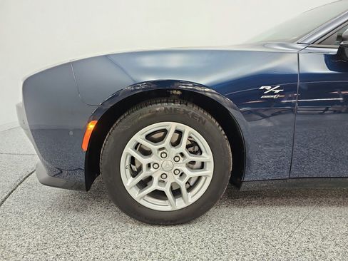 Used 2025 Dodge Charger Daytona R/T w/ Quick Order Package 25M R/T AWD/4WD image 19
