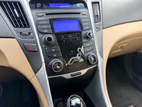 Used 2012 Hyundai Sonata GLS FWD image 19