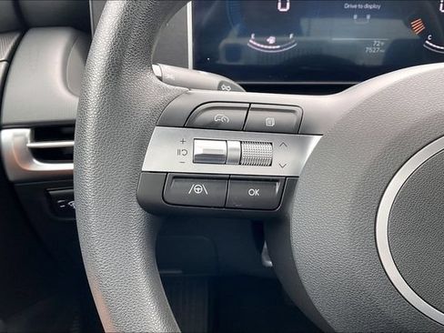 Certified 2026 Hyundai Santa Cruz SEL FWD image 18