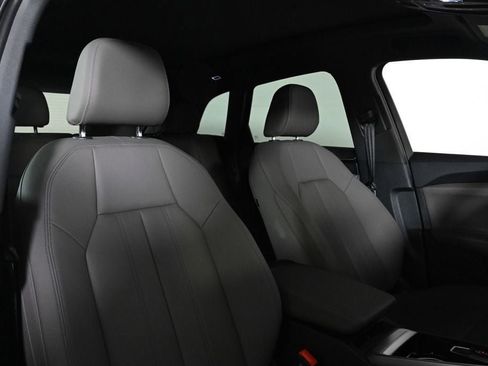 Used 2025 Audi Q5 Premium w/ Convenience Package AWD/4WD image 16