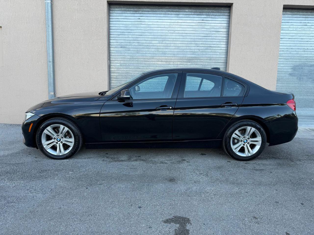 Used 2016 BMW 328i Sedan RWD image 8