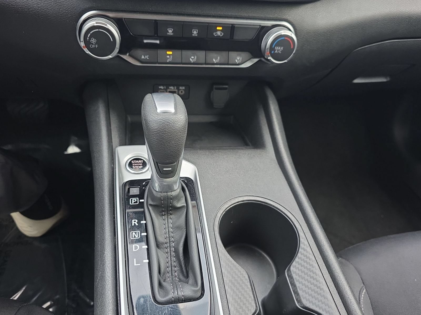 Used 2025 Nissan Altima 2.5 SV FWD image 24