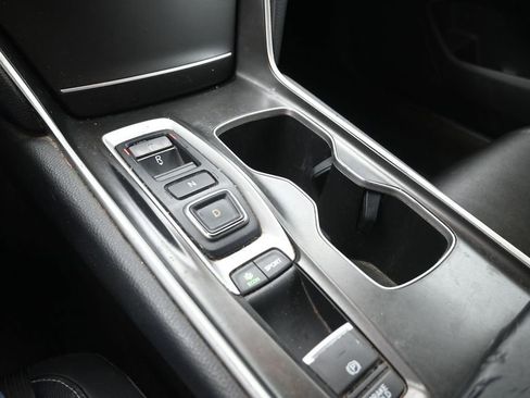 Used 2018 Honda Accord Sport image 29