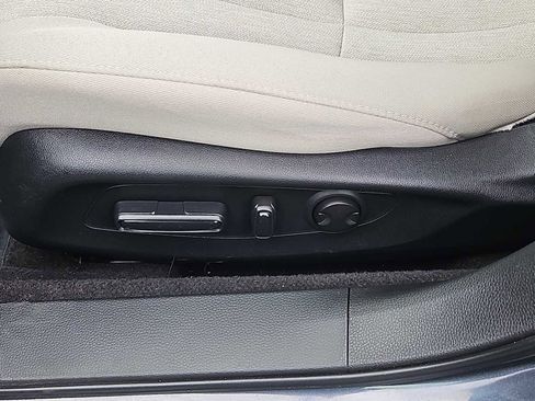 Certified 2024 Honda Accord EX image 19