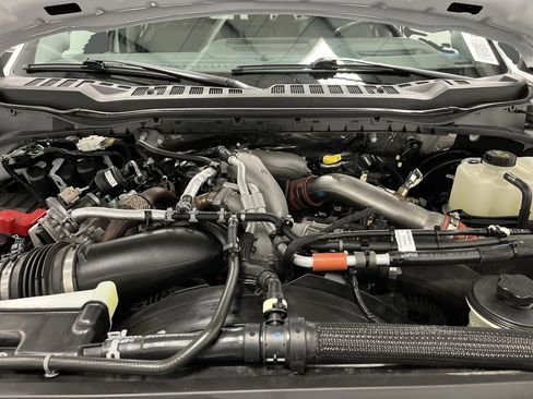 Used 2024 Ford F250 Lariat w/ Lariat Ultimate Package image 48