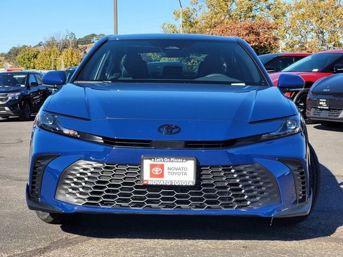 New 2026 Toyota Camry SE FWD image 2