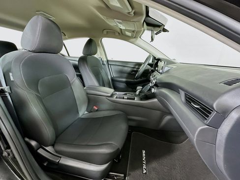 Used 2025 Nissan Sentra S image 29