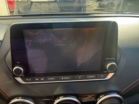 Used 2020 Nissan Sentra SR w/ Trunk Package image 18